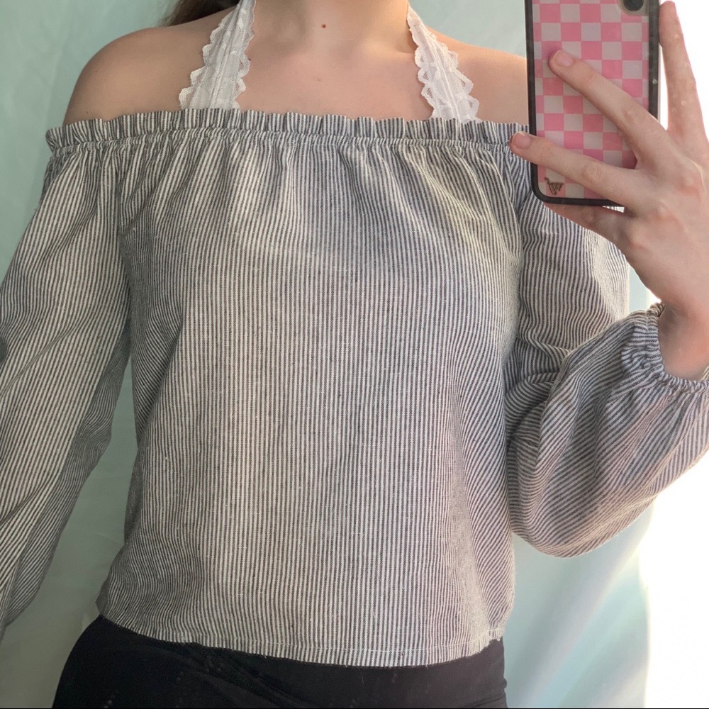 vertical stripped off the shoulder top!!